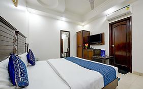 Hotel Legend International - Near New Delhi Railway Station